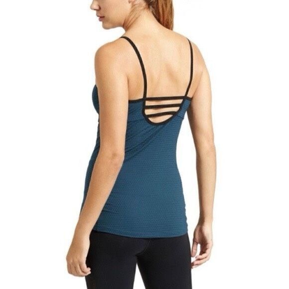 Athleta Flow Tank - Picture 1 of 5